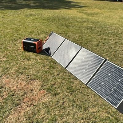 UN38.3 Διπλώσιμο μονό ηλιακό πάνελ 300W 400W Ηλιακό πάνελ διπλώσιμο