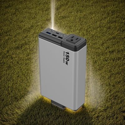 32000mAh φορητό σταθμό ηλεκτρικής ενέργειας ιόντων λιθίου 150W έξοδος 220V AC 50Hz/60Hz προσαρμογή