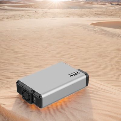 32000mAh φορητό σταθμό ηλεκτρικής ενέργειας ιόντων λιθίου 150W έξοδος 220V AC 50Hz/60Hz προσαρμογή