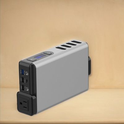 Ανακυκλώσιμο 150W AC Socket Modified Wave Backup Battery Supply Μεταφορτωτό σταθμό ηλεκτρικής ενέργειας