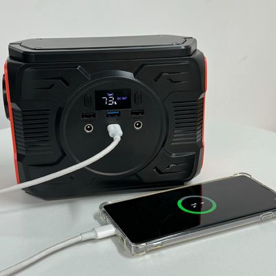 Τροποποιημένη ροή κυμάτων AC 200W Ηλιακή αιολική γεννήτρια για κάμπινγκ RV Επείγουσα νυχτερινή αλιεία