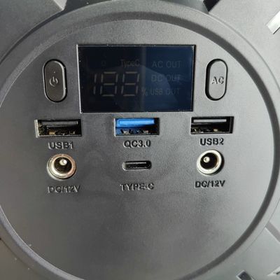 Φορητός ηλιακός γεννήτης 200W με USB1/USB2 για εξαγωγή και ονομαστική χωρητικότητα 173wh