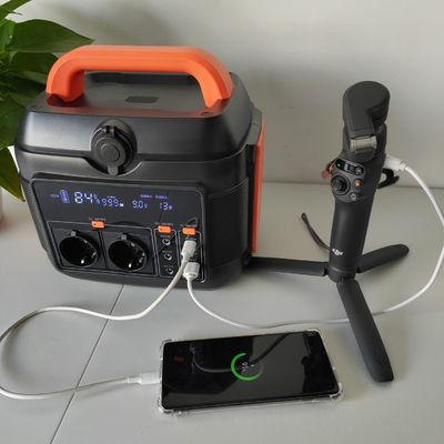 600W/576wh άμεσο πολυλειτουργικό φορητό σταθμό ηλεκτροπαραγωγής τύπου C2 Pd27W