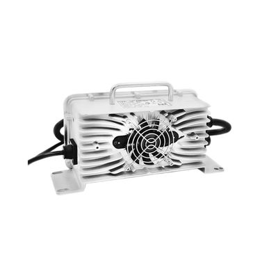 Πνευματικά αδιάβροχο IP67 800W LiFePO4 φορτιστή Smart DC γρήγορο φορτιστή για ανελκυστήρες / καρότσια γκολφ