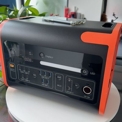 220V εξωτερική κινητή τροφοδοσία με υψηλή συχνότητα εξόδου ισχύος 50/60Hz