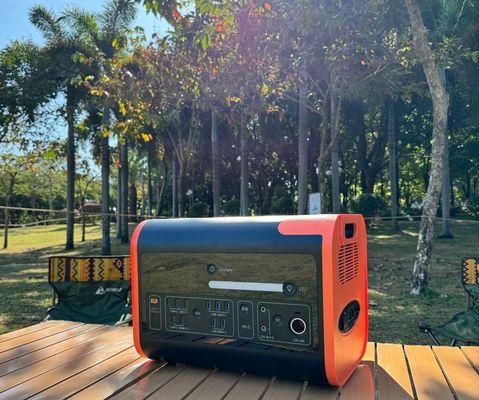 1800W 2000W 2200W φορητό σταθμό ηλεκτρικής ενέργειας 2kw με μπαταρία λιθίου LiFePO4 AT22 Μαύρο
