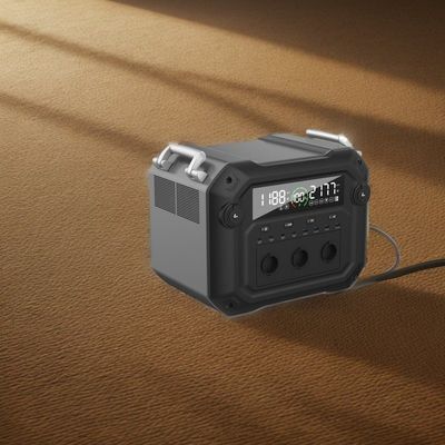 Δύναμη εξόδου εναλλασσόμενου ρεύματος 2500W 2340wh Εξωτερικό φορητό σταθμό ηλεκτρικής ενέργειας Ιόνια αποθήκευση ηλιακής ενέργειας