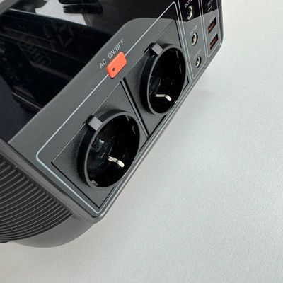 Βαλκόνι RV φορητή κινητή γεννήτρια ισχυρό φως φώτα LED και τύπου C1 εισροή / έξοδος