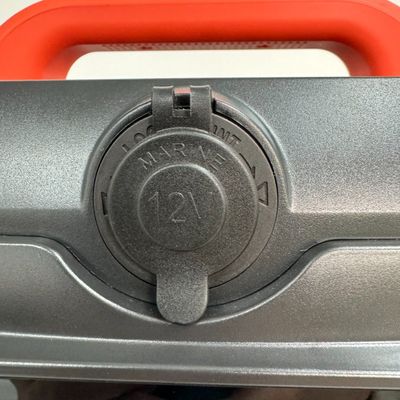 Ηλιακή γεννήτρια 600W με μπαταρία λιθίου για φορητή παροχή ενέργειας έκτακτης ανάγκης