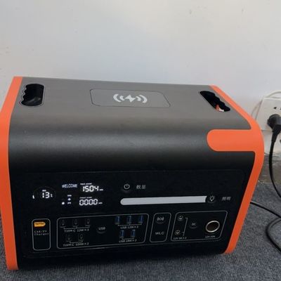 Ηλιακή φόρτιση Αυτοκίνητο LED φωτισμός UPS επαναφορτιζόμενο φορητό σύστημα μετατροπέα σταθμού ηλεκτρικής ενέργειας λιθίου