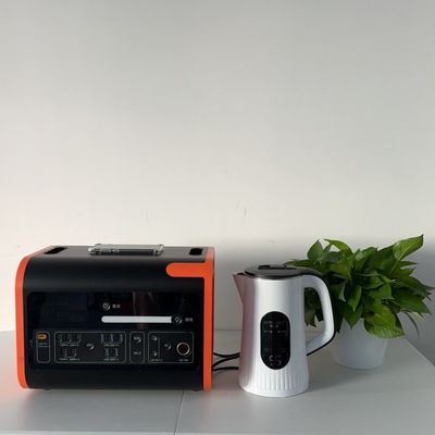 Ηλιακή φόρτιση Αυτοκίνητο LED φωτισμός UPS επαναφορτιζόμενο φορητό σύστημα μετατροπέα σταθμού ηλεκτρικής ενέργειας λιθίου