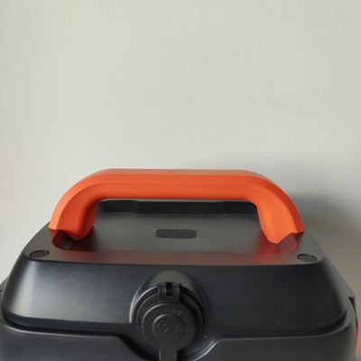 Αγορά Βόρειας Αμερικής 600W/576wh Πολυλειτουργικός ηλιακός γεννήτης με ισχυρά φώτα LED