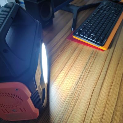 Εξωτερικό σταθμό ηλεκτρικής ενέργειας 300W φορητή ηλιακή γεννήτρια με τεχνολογία MPPT και έξοδο USB