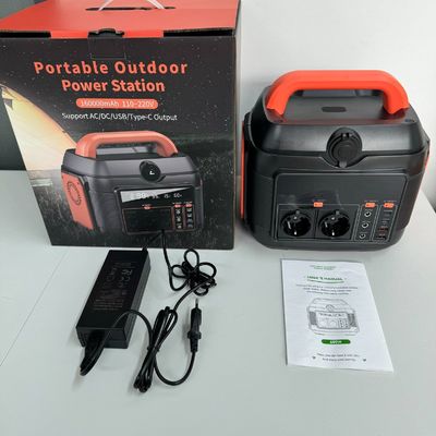Τύπος-C Pd 100W κυματιστή κυματιστή μπαταρία λιθίου Προστασία από υπερθερμοκρασία Χρόνος φόρτισης 3-6h