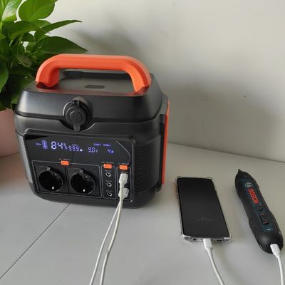 Ηλιακή γεννήτρια 600W για υπαίθριες κατασκηνώσεις και σταθμούς ηλεκτρικής ενέργειας έκτακτης ανάγκης