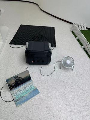2500W AC Έκδοση 3600W Ηλιακός γεννήτης Φορητό σταθμό ηλεκτρικής ενέργειας για υπαίθριο κάμπινγκ / RV