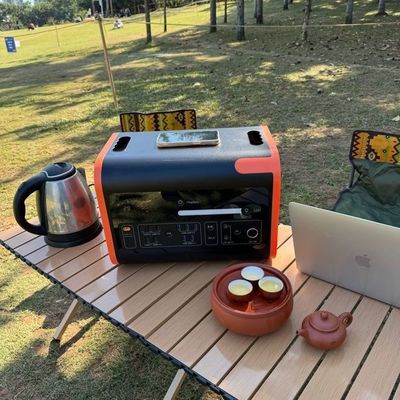 LiFePO4 2200W AT22 Φορητό ηλιακό σταθμό για εφεδρική παροχή ενέργειας σε κατασκηνώσεις