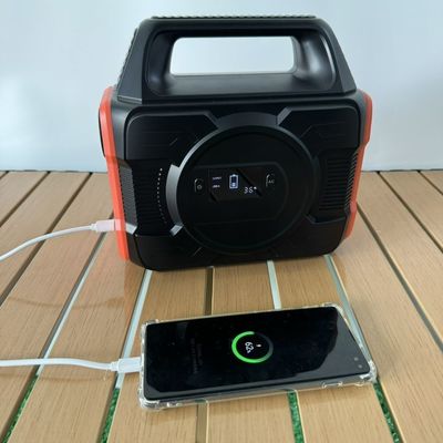 110V/220V/300W288wh/600W εξωτερικός φορητός σταθμός ηλεκτρικής ενέργειας έκτακτης ανάγκης με πρίζα Ja AC