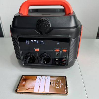 Ζεστό 600W εξωτερικό κάμπινγκ φορητό σταθμό ηλεκτρικής ενέργειας με μπαταρία λιθίου σιδήρου φωσφορικού