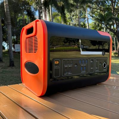 Ηνωμένες Πολιτείες AC Socket 2200W φορητό σταθμό ηλεκτρικής ενέργειας απαραίτητο για εξωτερικές περιπέτειες