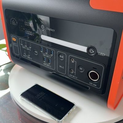 Άλλες δυναμικότητες 80% 5%-95%Dod AC Output Power Station για κινητή γεννήτρια στο χώρο