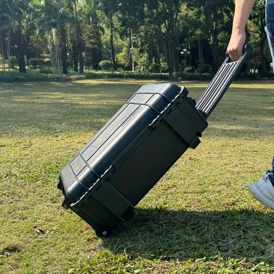 Χωρίς μπαταρία Αφαίρετο φορητό σταθμό ηλεκτρικής ενέργειας με 15A Max AC έξοδο και 18W Max USB / Type-C