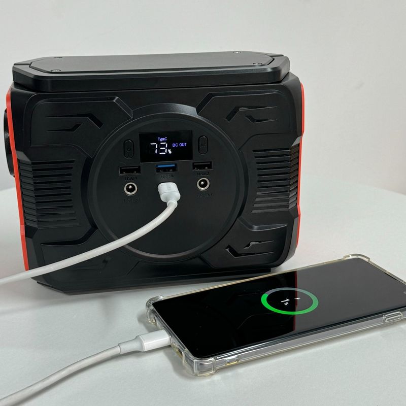 Τροποποιημένη ροή κυμάτων AC 200W Ηλιακή αιολική γεννήτρια για κάμπινγκ RV Επείγουσα νυχτερινή αλιεία