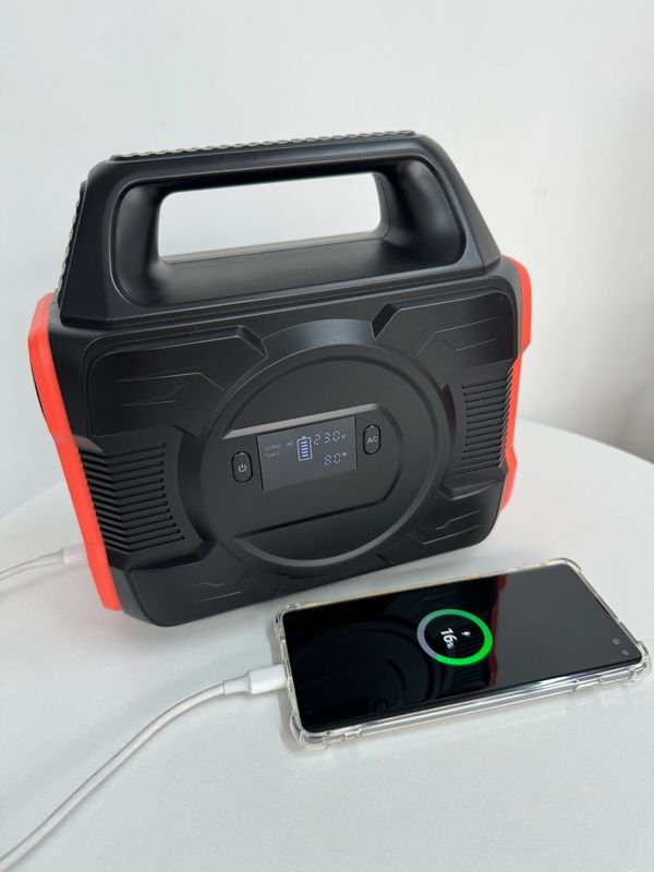 Προσαρμόσιμη 300W μπαταρία ιόντων λιθίου εφεδρική φορητή ηλιακή γεννήτρια με τεχνολογία MPPT