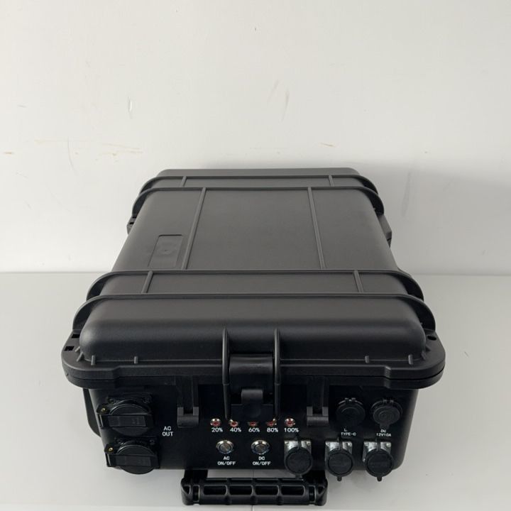 15A Max AC Output Current Φορητό Ηλιακό Σταθμό Ενέργειας 4kw LiFePO4 μπαταρία με LT-40