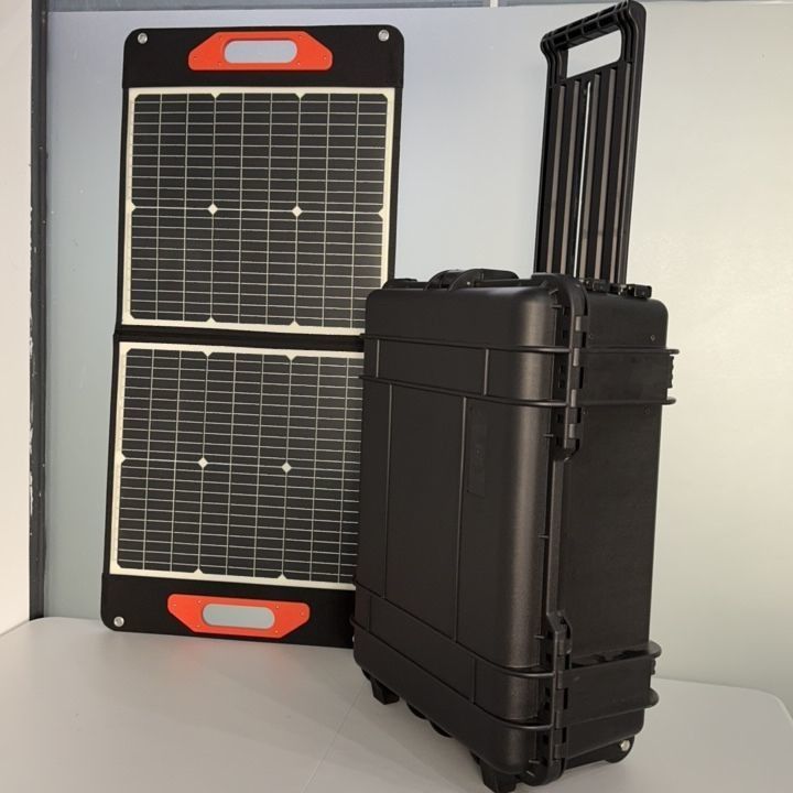LiFePO4 500W 600W 3000W φορητή κινητή γεννήτρια με ενσωματωμένο μετατροπέα για τη λειτουργία φόρτισης αυτοκινήτου