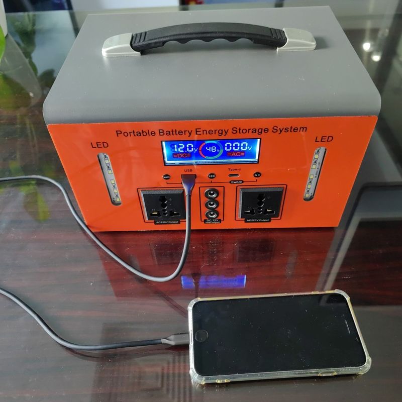 300W ονομαστική ισχύς εξόδου τύπου C 5V/10W φορητό σταθμό ηλεκτροπαραγωγής για φορητή φόρτιση κινητών συσκευών γραφείου